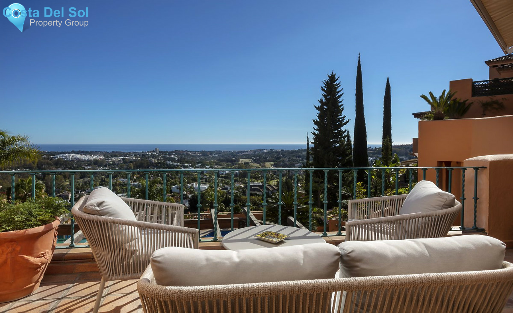 Penthouse in Nueva Andalucía-1413180