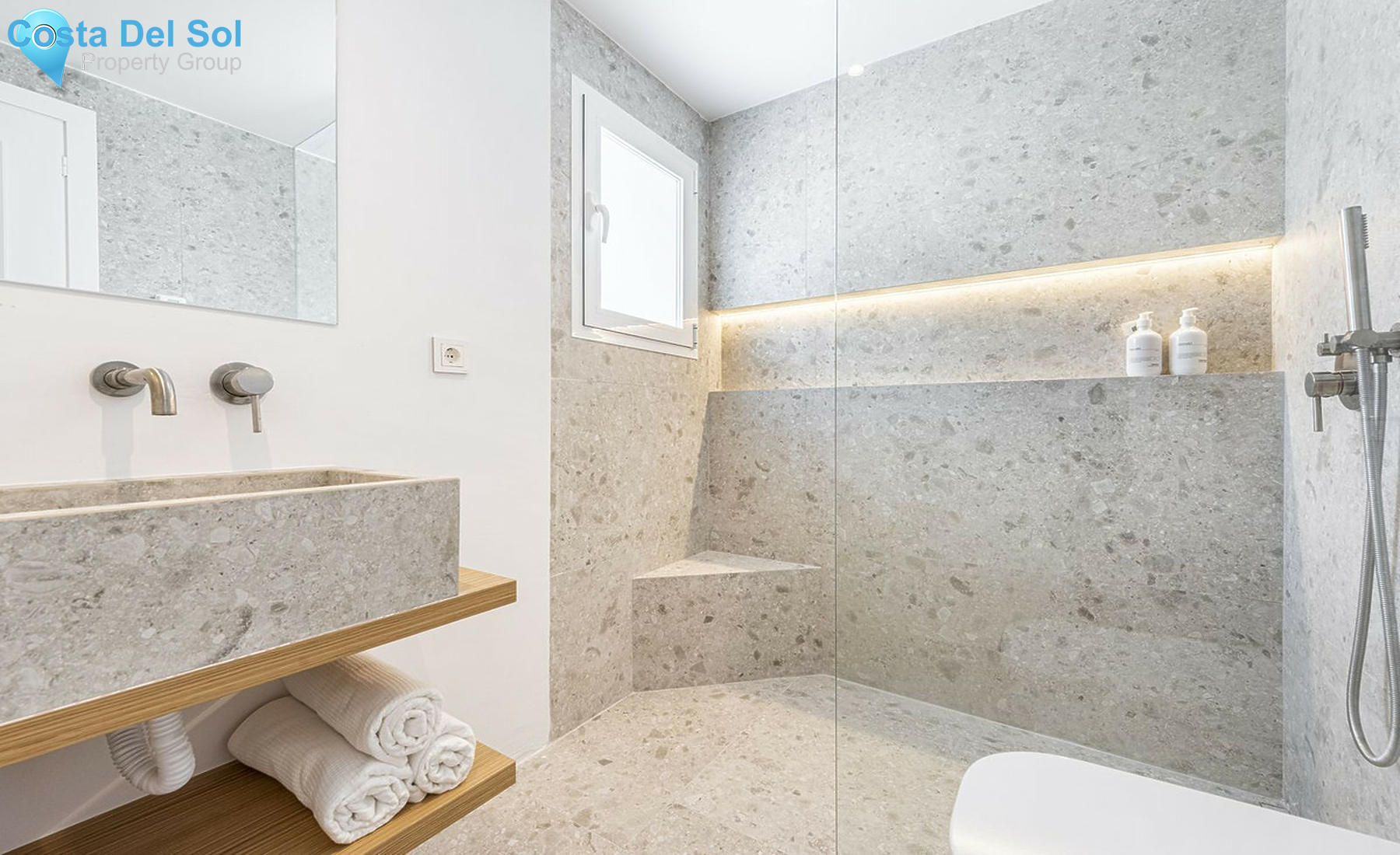 Penthouse in Nueva Andalucía-1415621