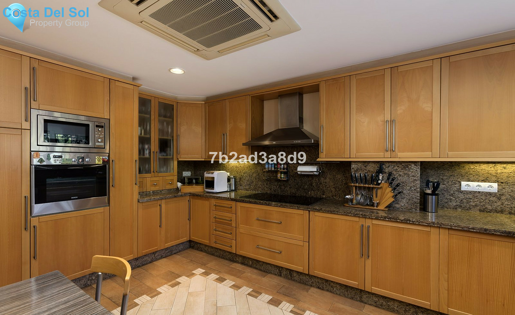 Penthouse in Nueva Andalucía-1438232