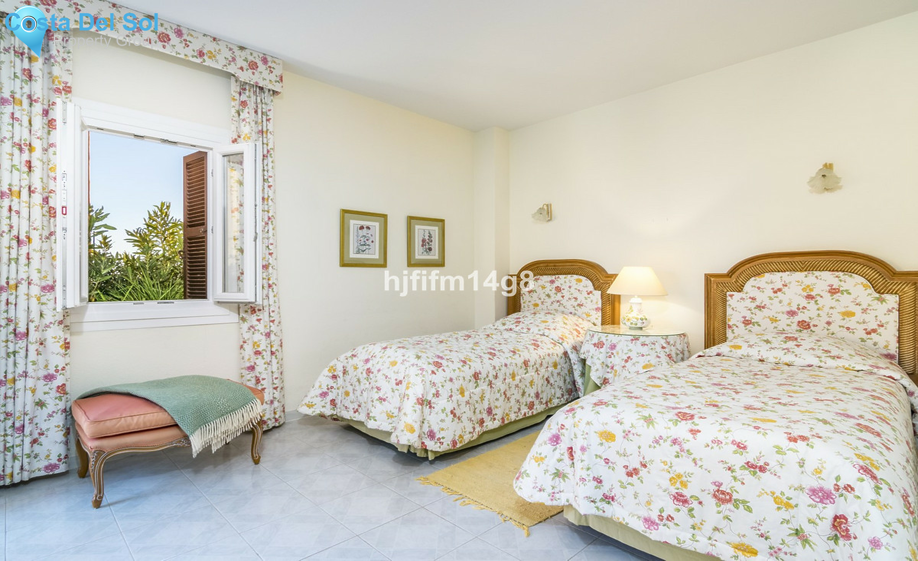 Penthouse in Nueva Andalucía-1499891