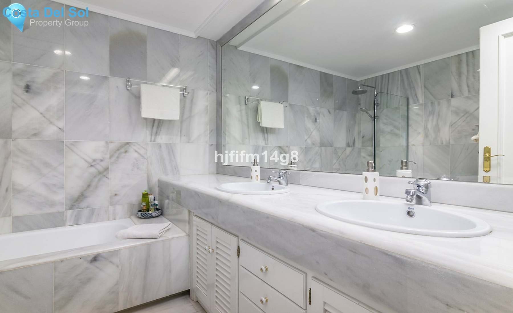 Penthouse in Nueva Andalucía-1499894