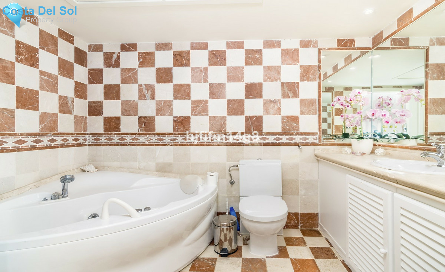 Penthouse in Nueva Andalucía-1505909