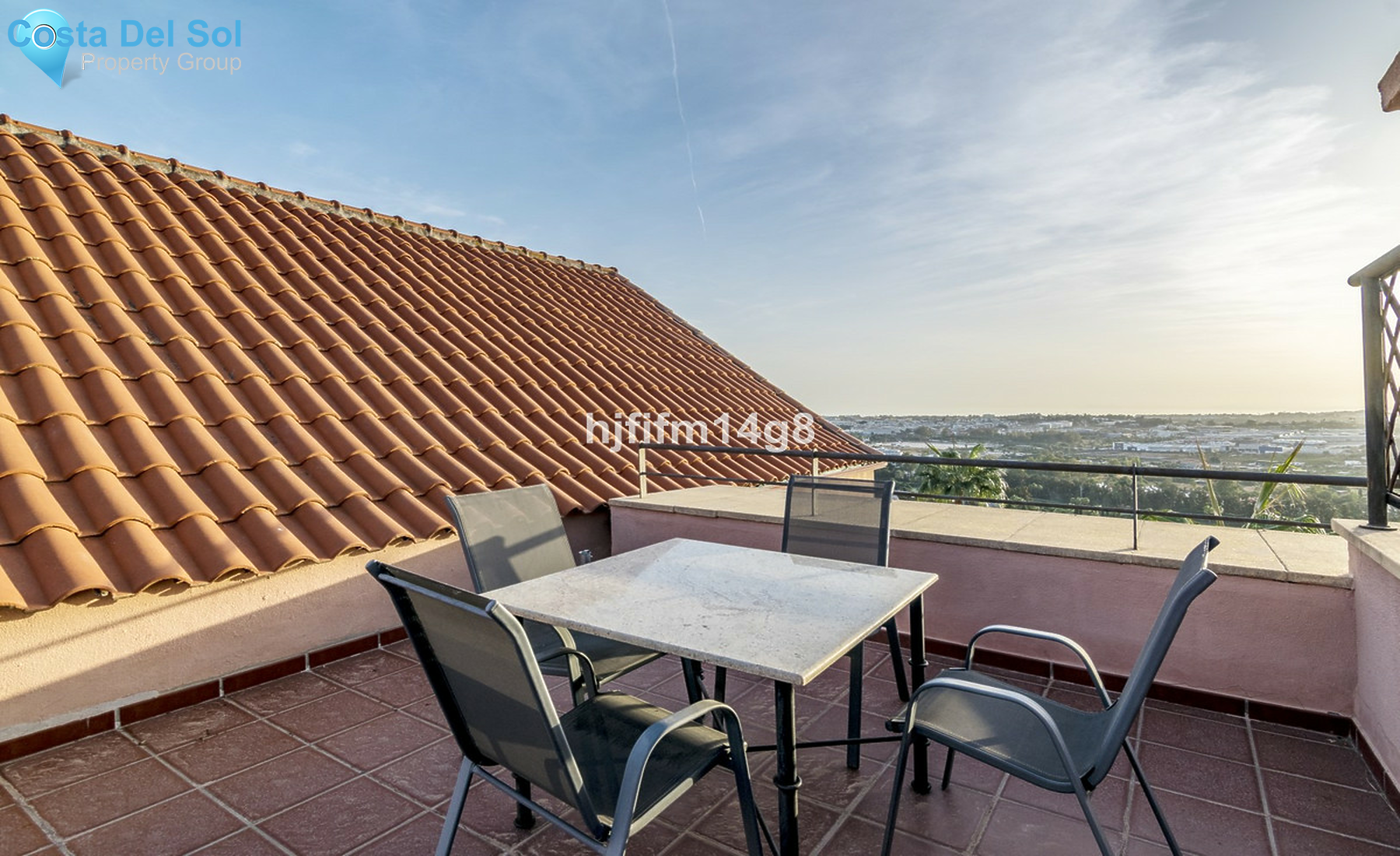 Penthouse in Nueva Andalucía-1505912