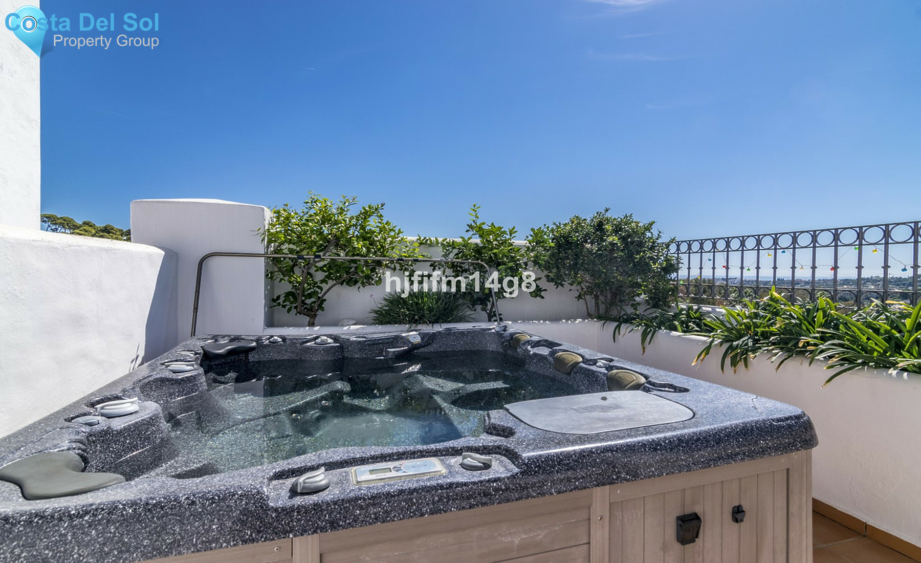 Penthouse in Nueva Andalucía