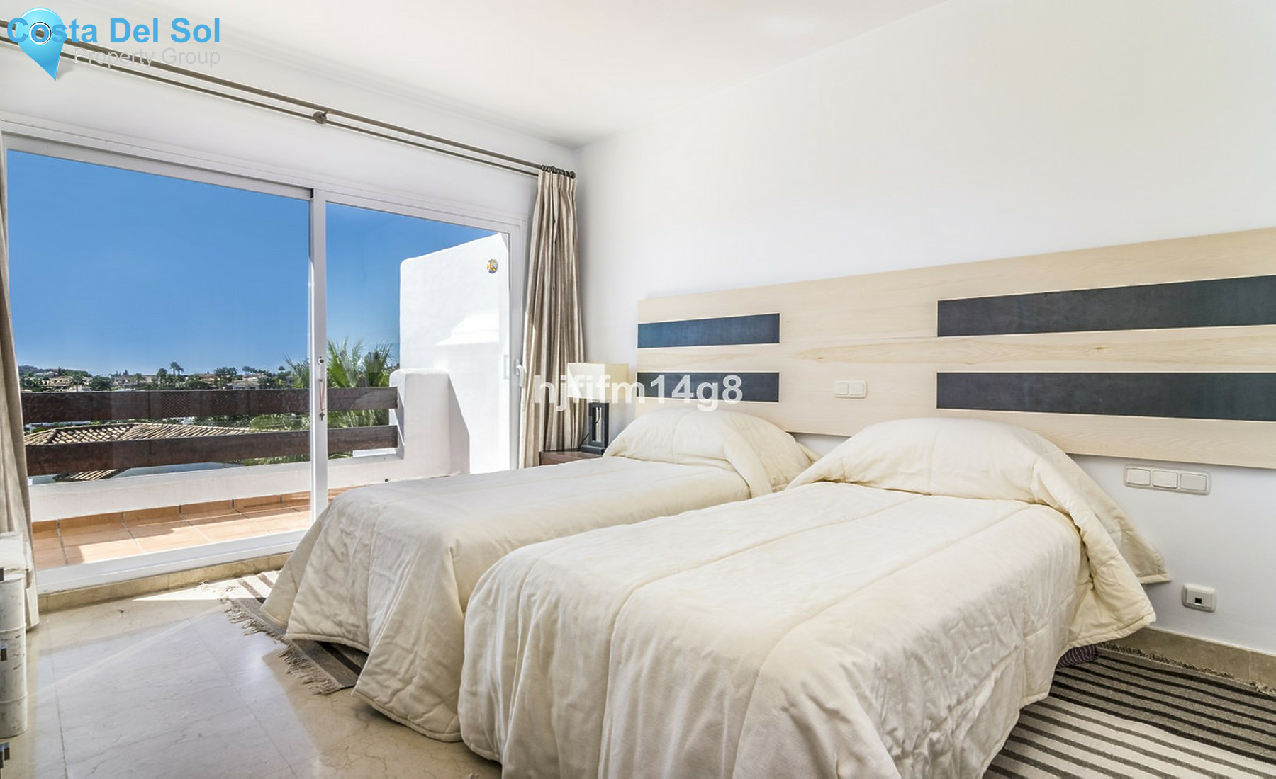 Penthouse in Nueva Andalucía-1537954