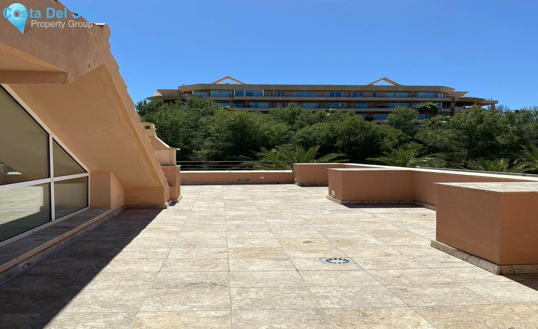 Penthouse in Nueva Andalucía