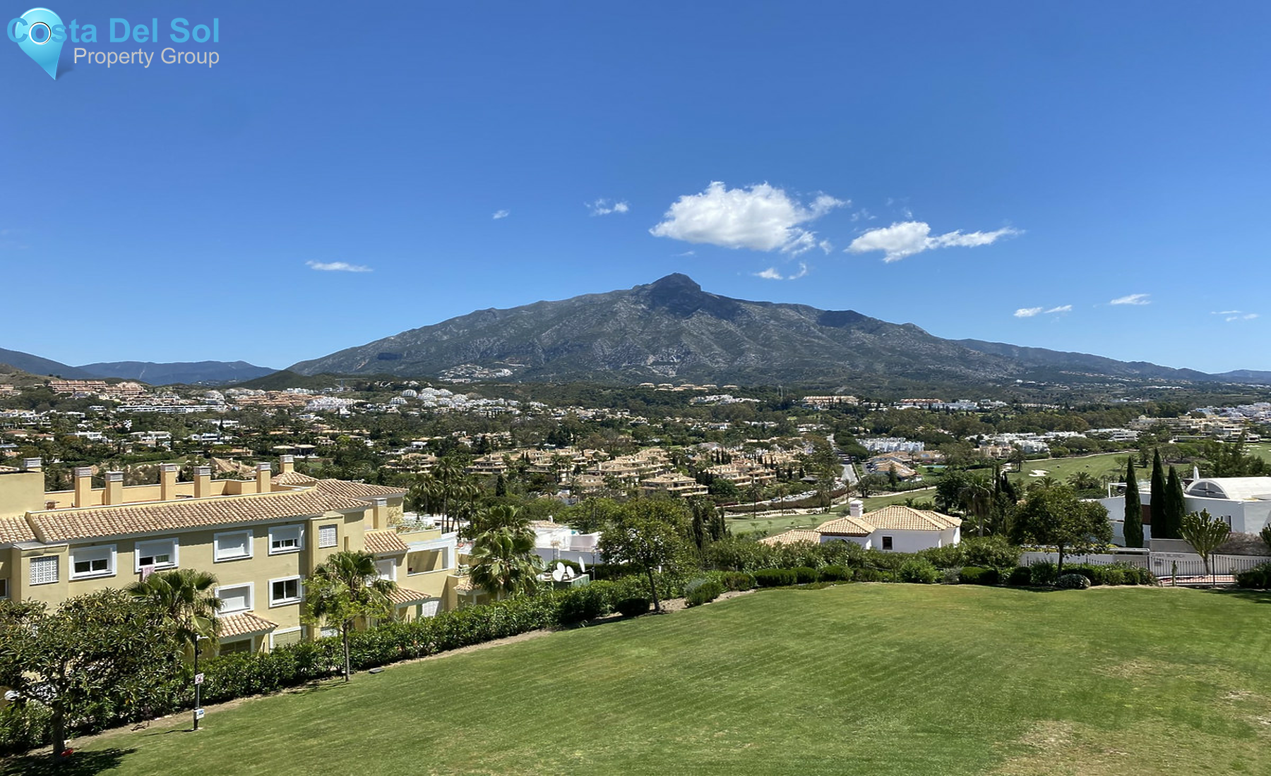 Penthouse in Nueva Andalucía-1539523