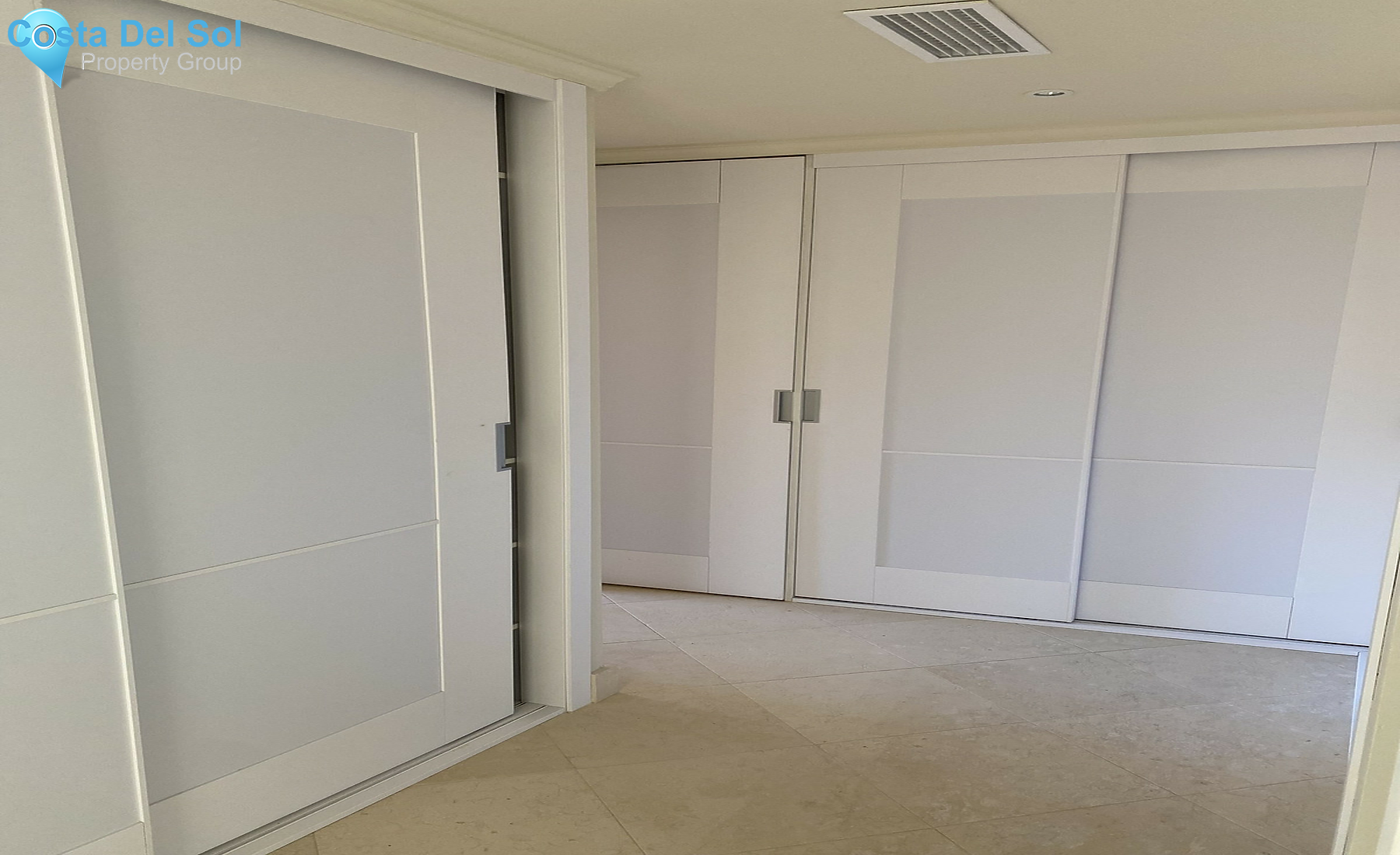 Penthouse in Nueva Andalucía-1539537