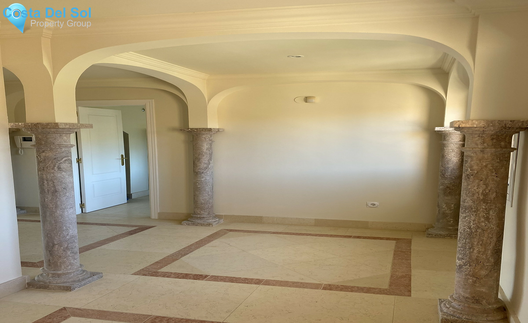 Penthouse in Nueva Andalucía-1539539