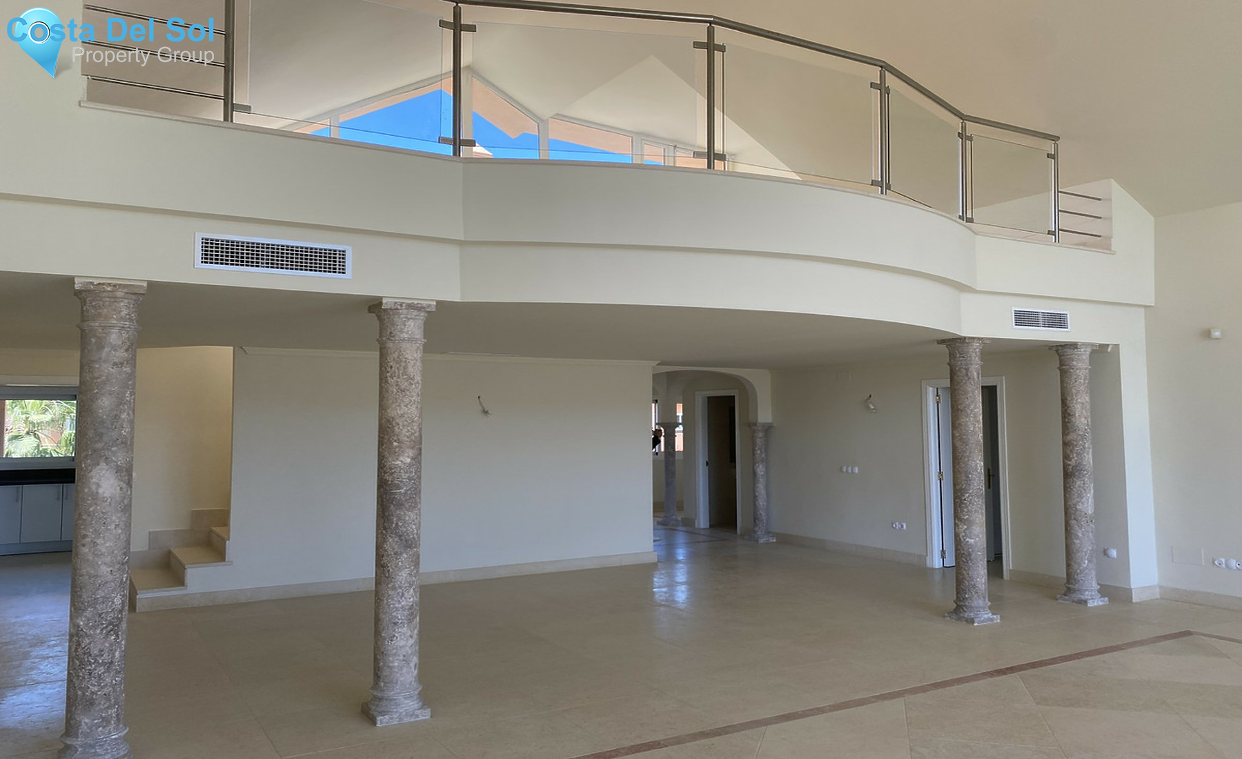 Penthouse in Nueva Andalucía-1539524