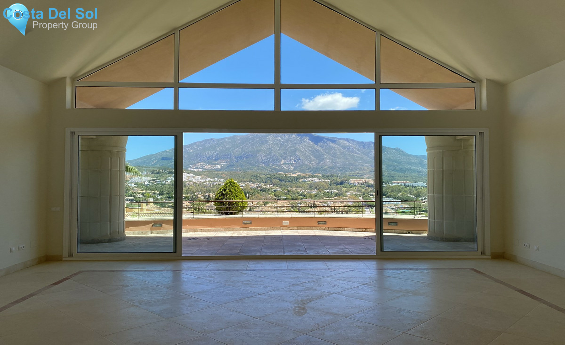 Penthouse in Nueva Andalucía-1539525