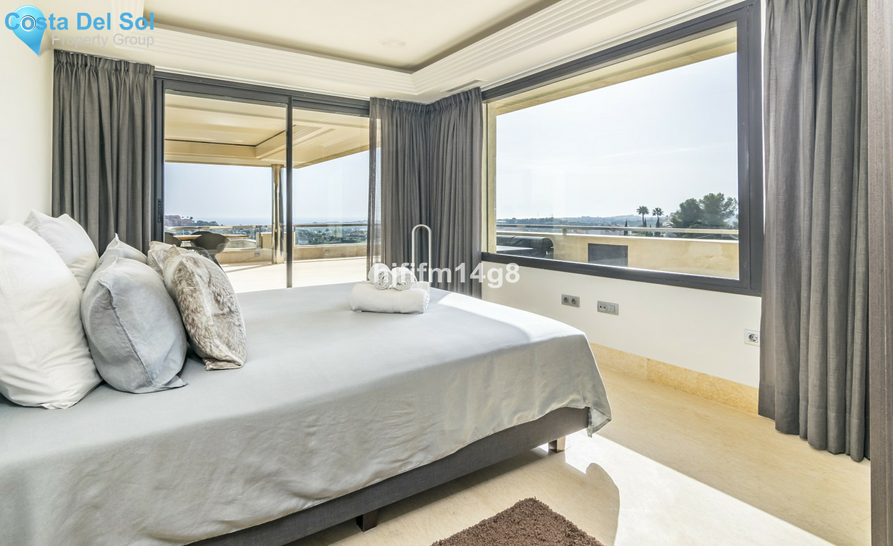 Penthouse in Nueva Andalucía-1541408