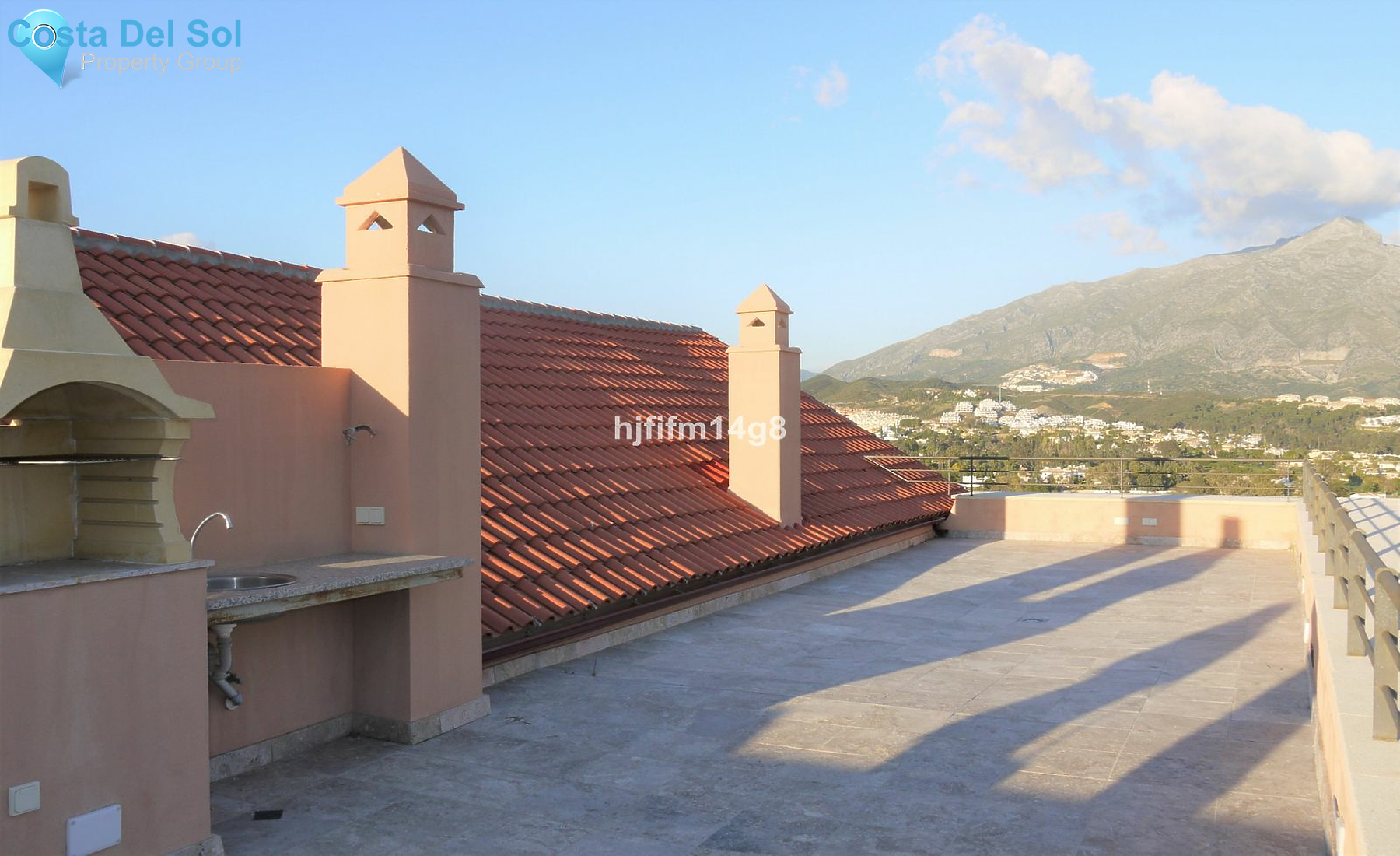 Penthouse in Nueva Andalucía-1148372