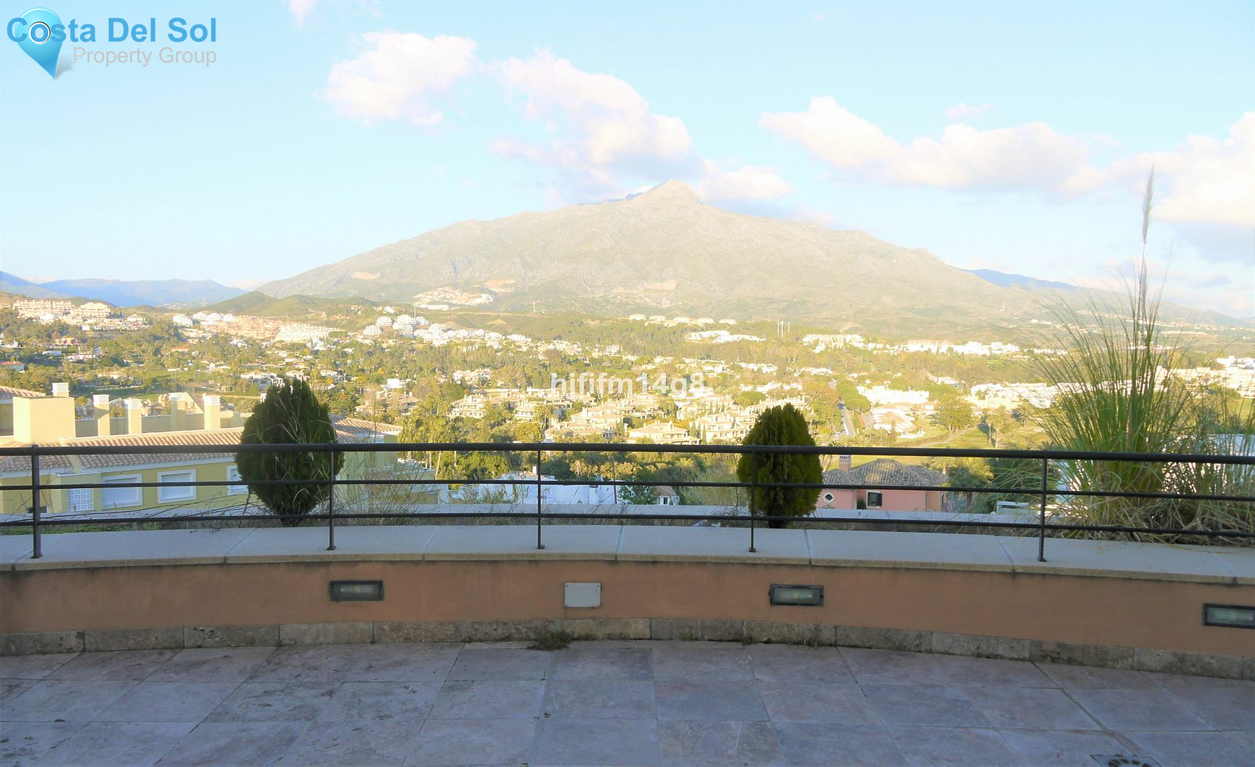 Penthouse in Nueva Andalucía-1148359