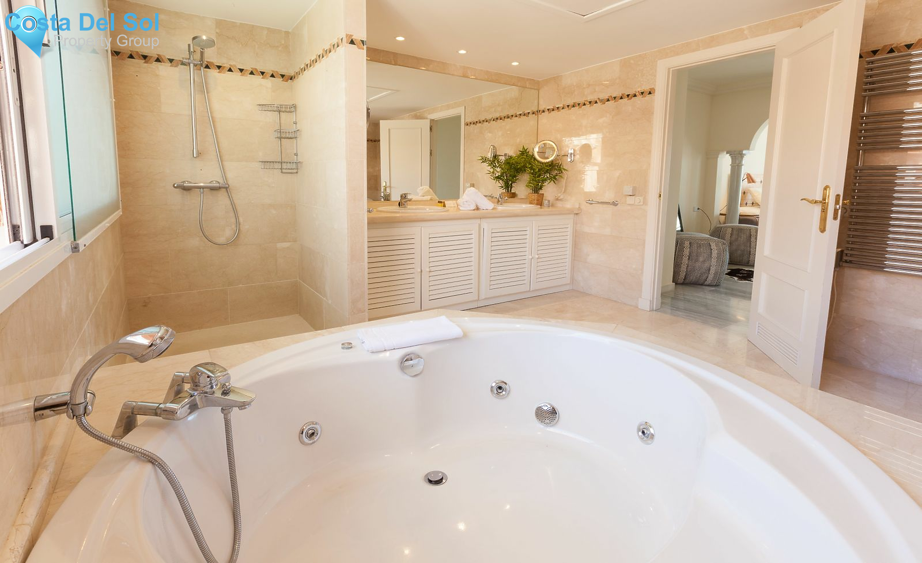 Penthouse in Nueva Andalucía-1157112