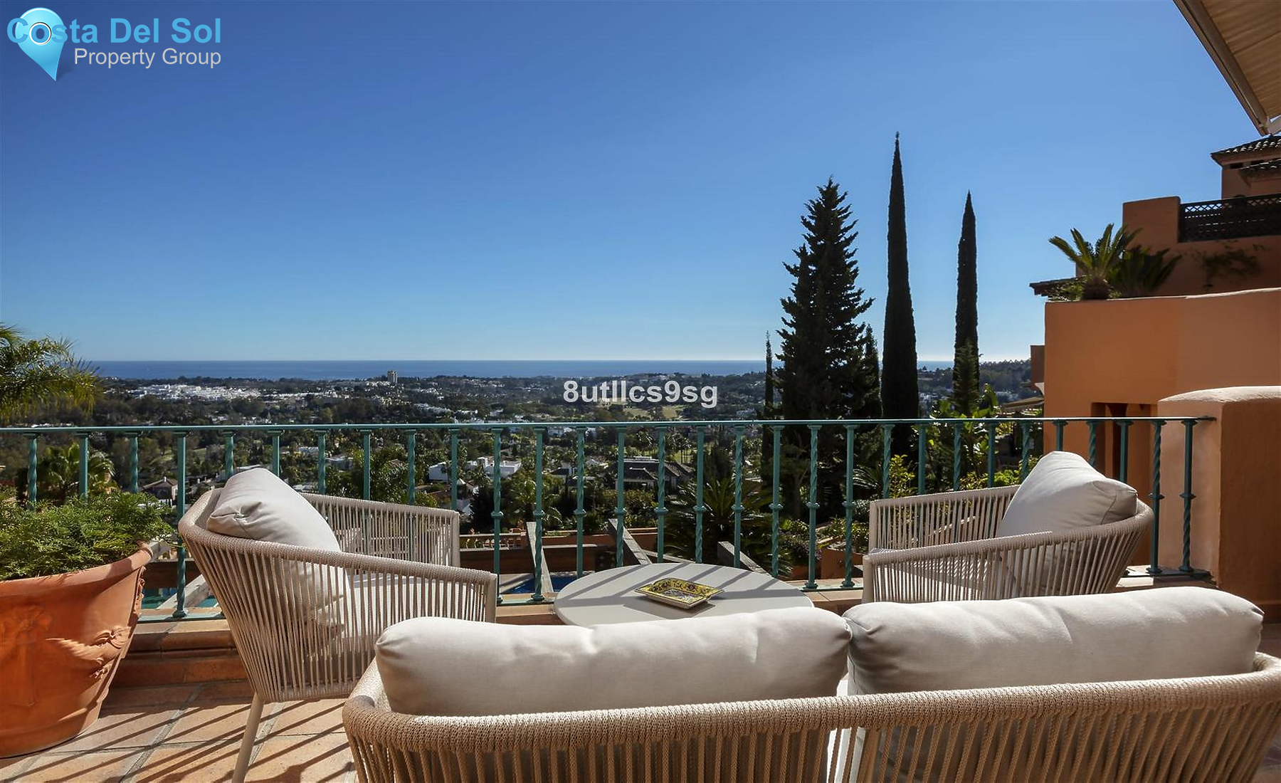 Penthouse in Nueva Andalucía-1179804