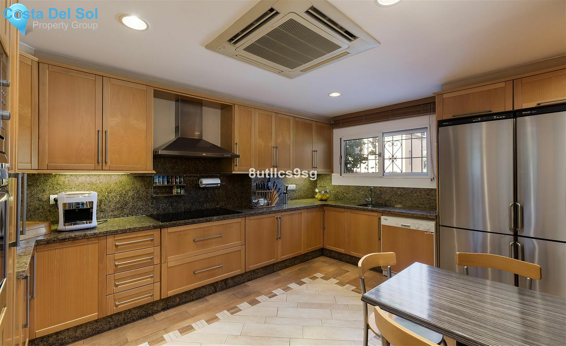 Penthouse in Nueva Andalucía-1179810