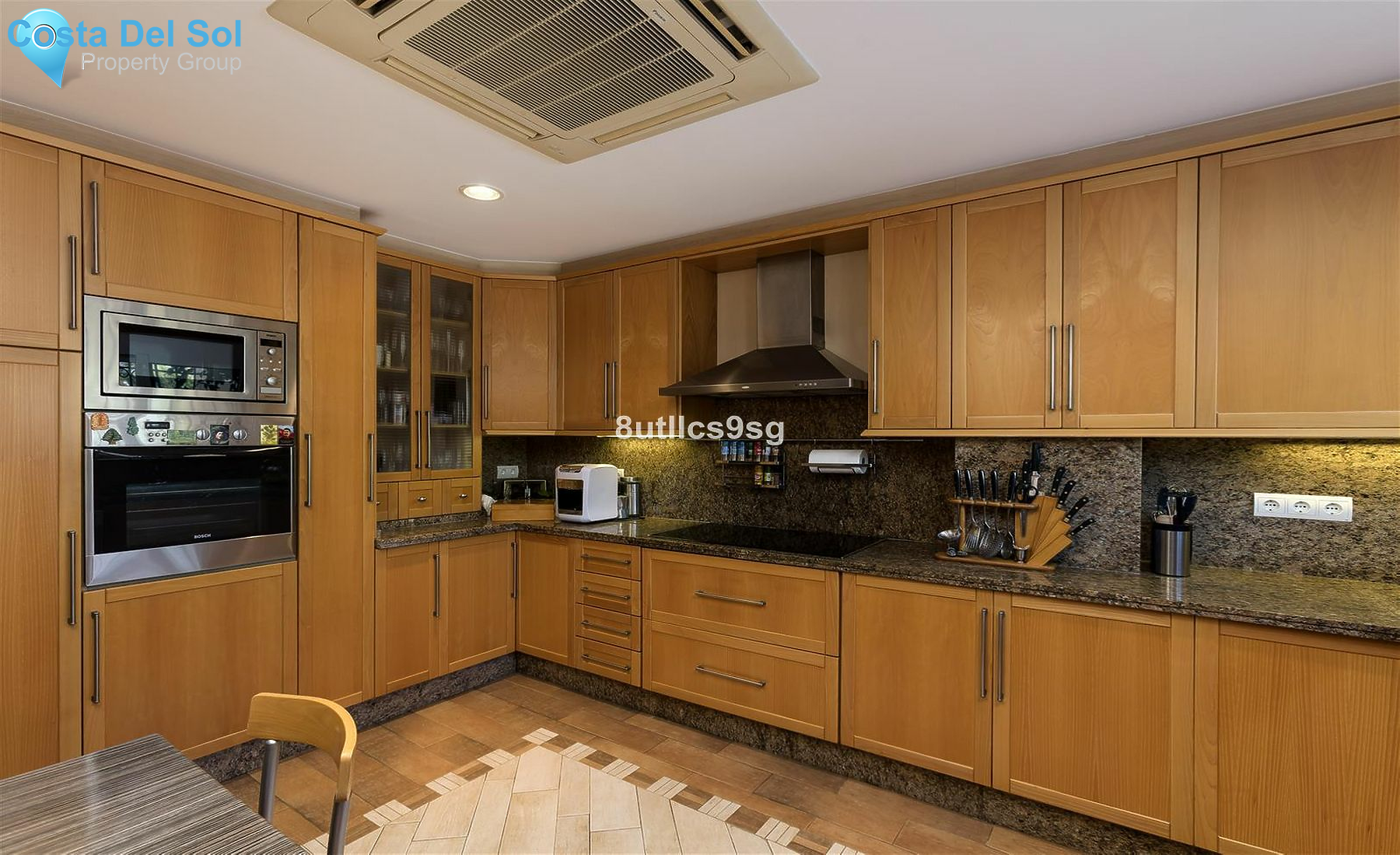 Penthouse in Nueva Andalucía-1179811