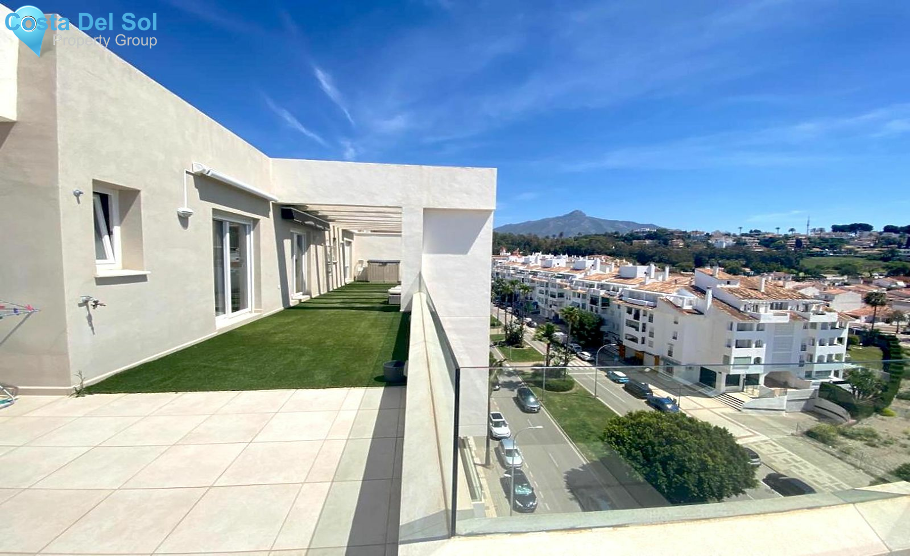 Penthouse in Nueva Andalucía-1198277