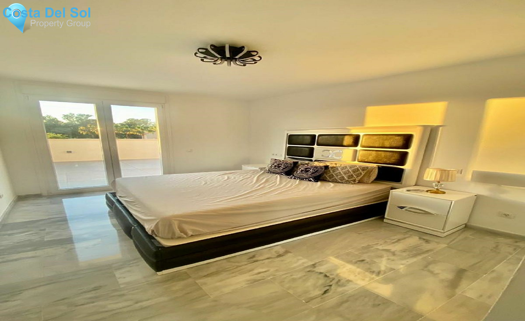 Penthouse in Nueva Andalucía-1397591