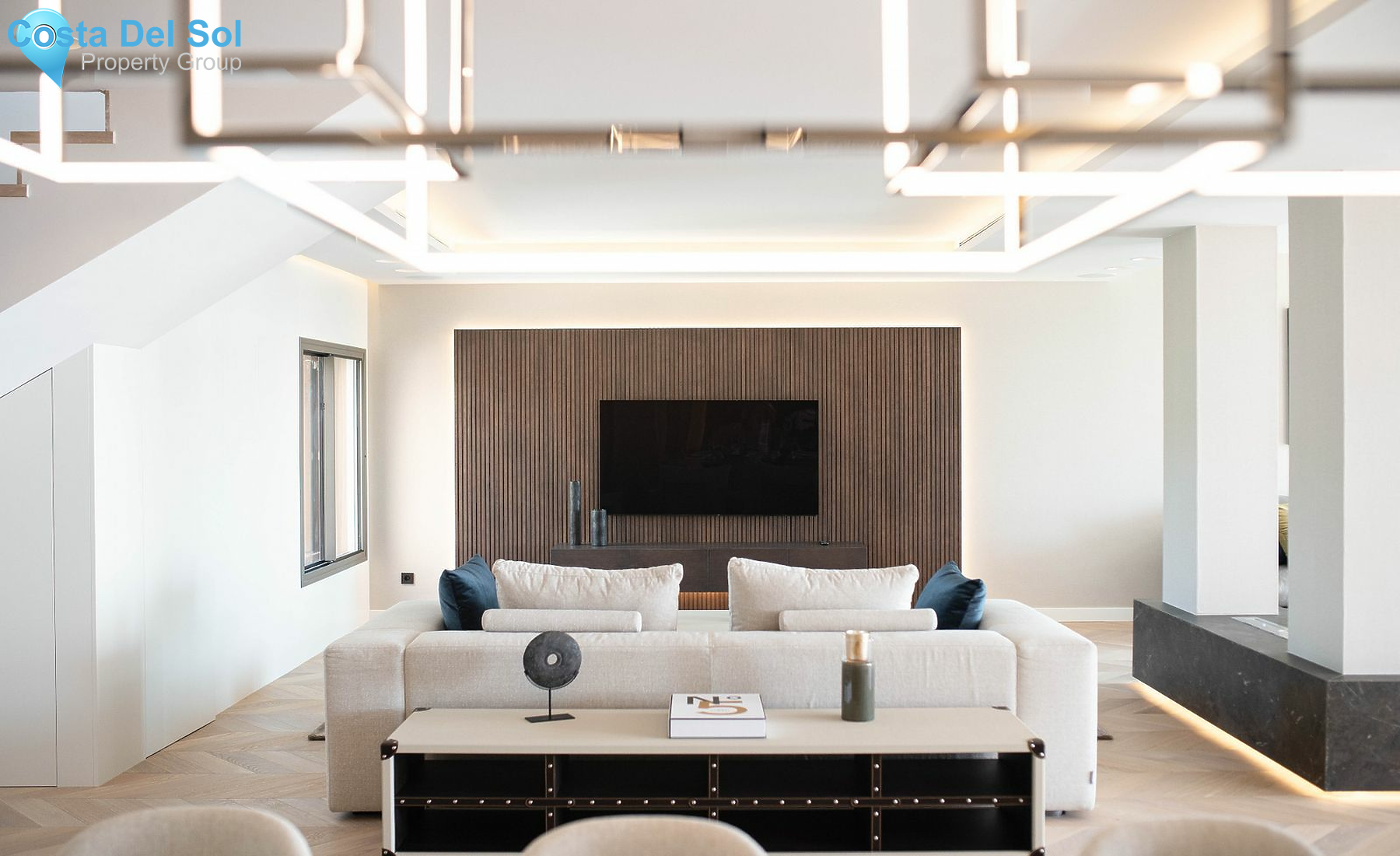 Penthouse in Nueva Andalucía-1445996