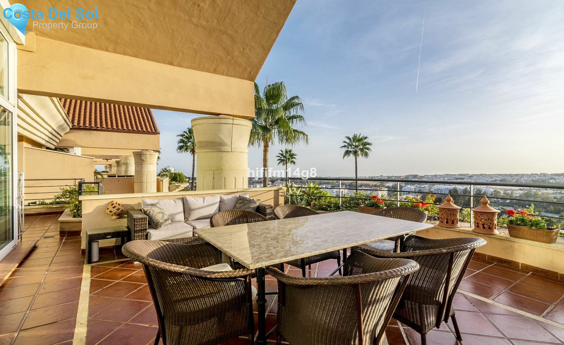 Penthouse in Nueva Andalucía