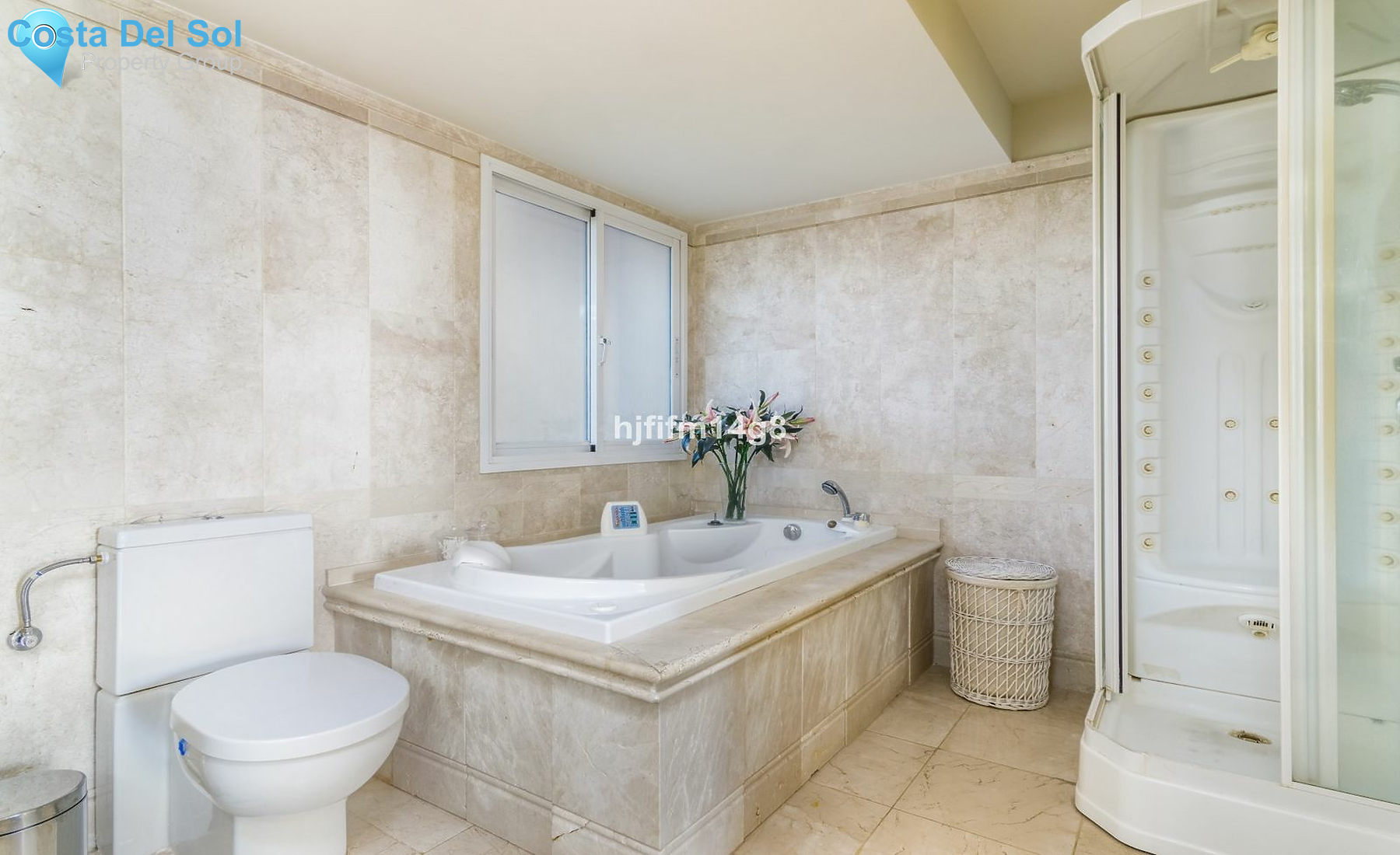 Penthouse in Nueva Andalucía-1517202