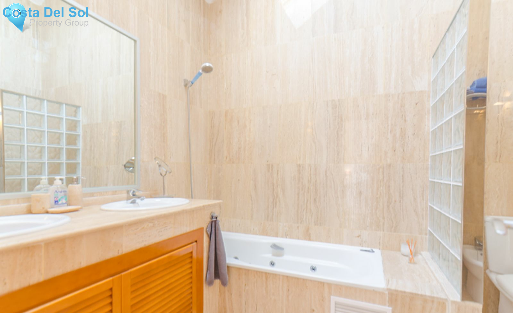 Penthouse in Nueva Andalucía-1551315