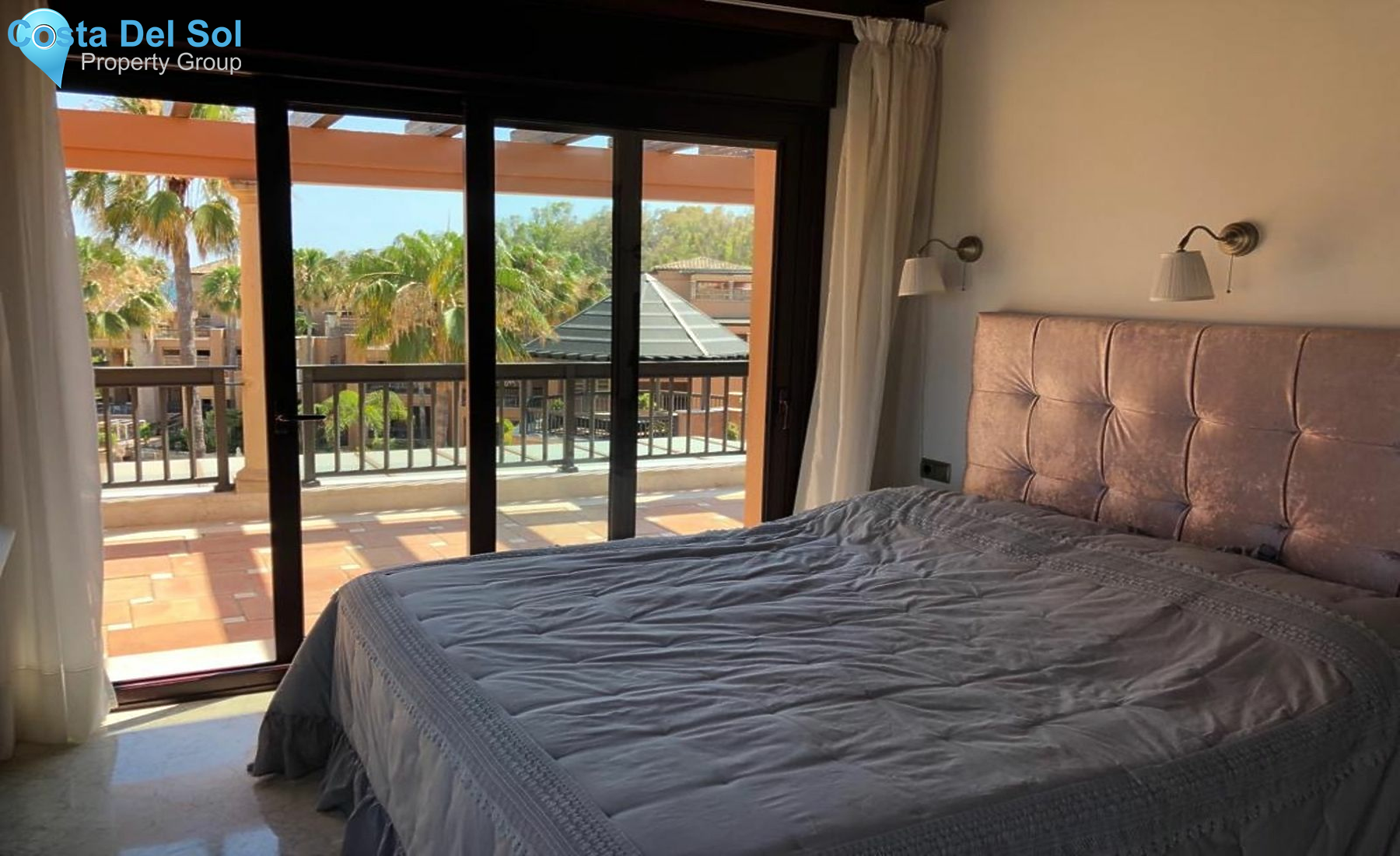 Penthouse in San Pedro de Alcántara-1486359