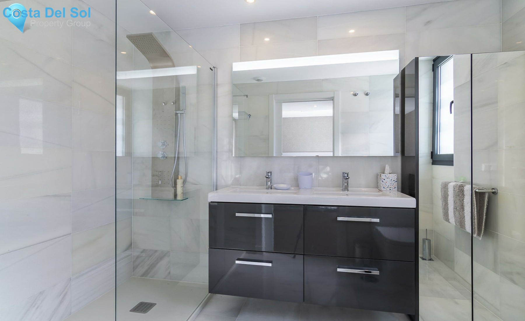 Penthouse in The Golden Mile-1252541