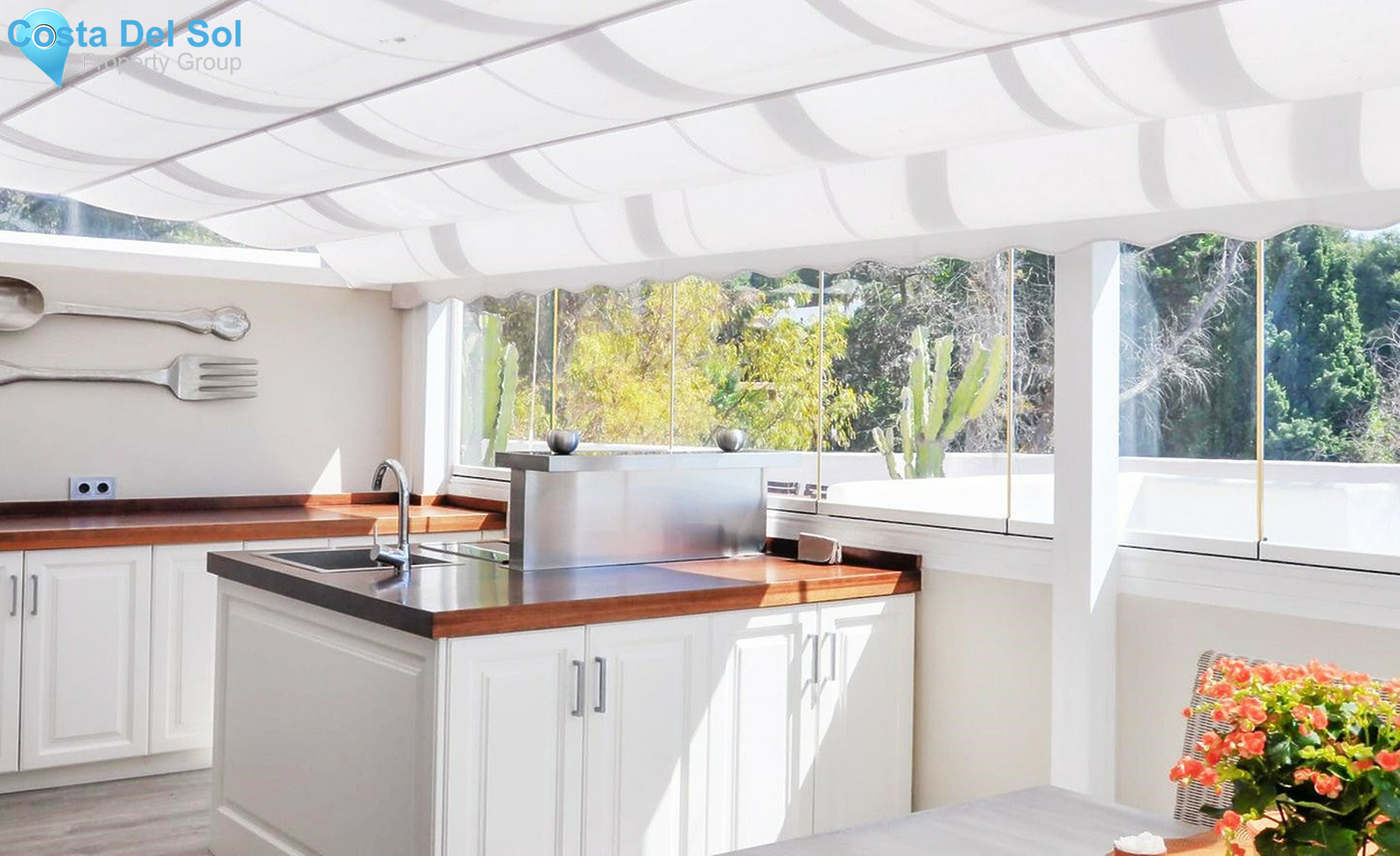 Penthouse in The Golden Mile-1302641