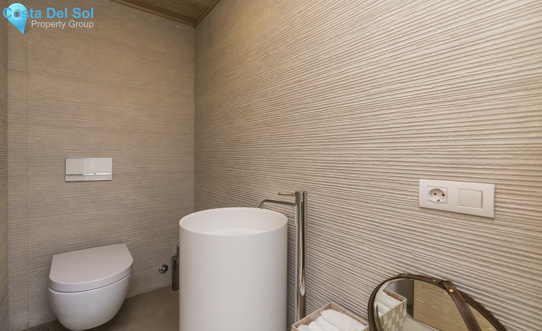 Penthouse in The Golden Mile