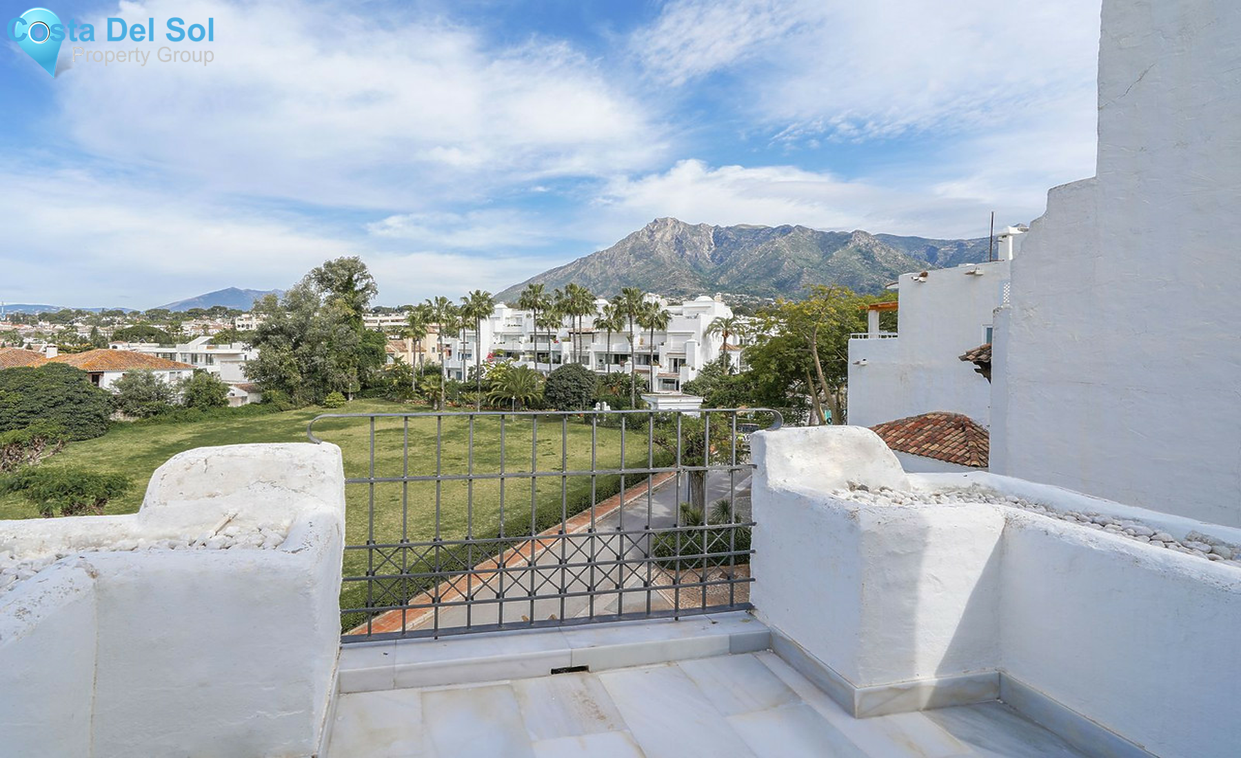 Penthouse in The Golden Mile-1367131