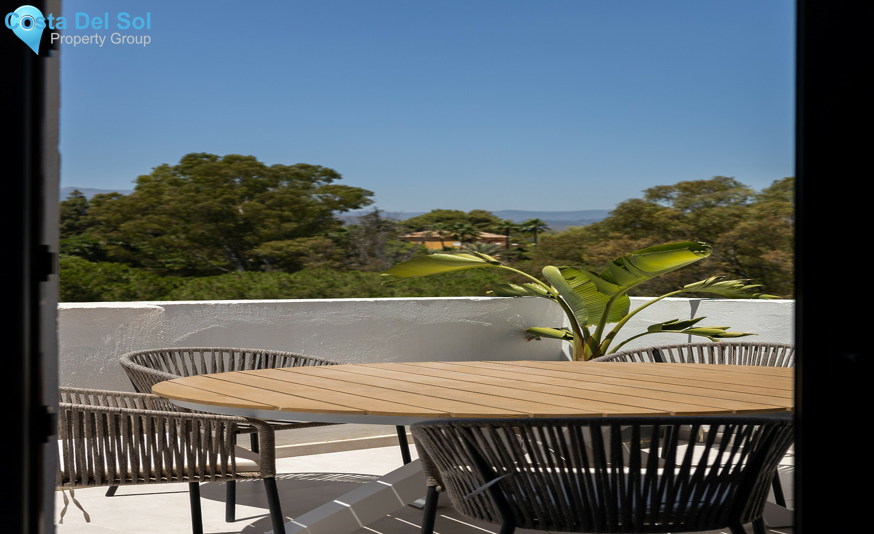 Penthouse in The Golden Mile-1415945