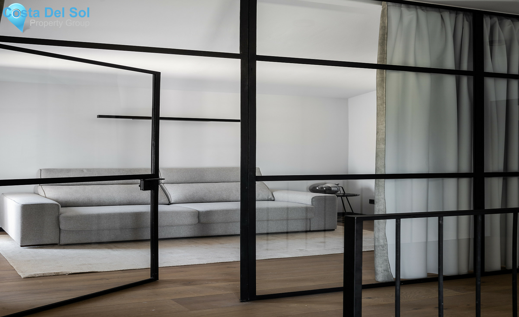 Penthouse in The Golden Mile-1415946