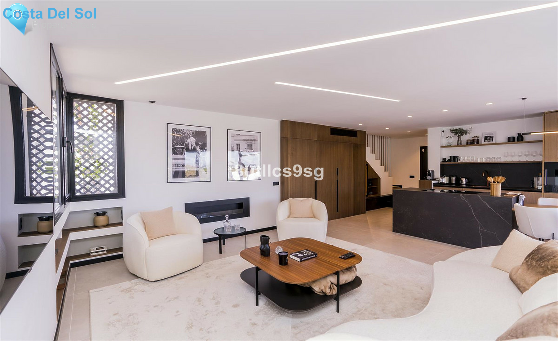 Penthouse in The Golden Mile-1499759