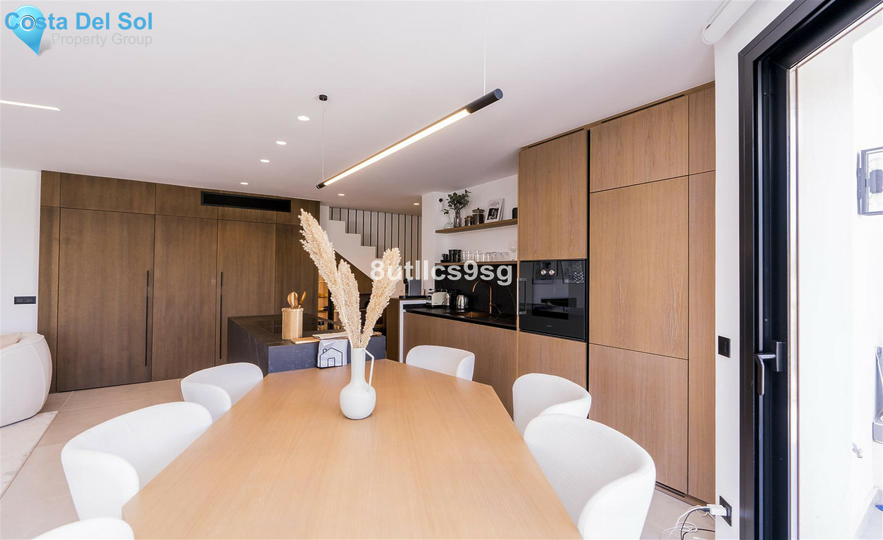 Penthouse in The Golden Mile-1499765