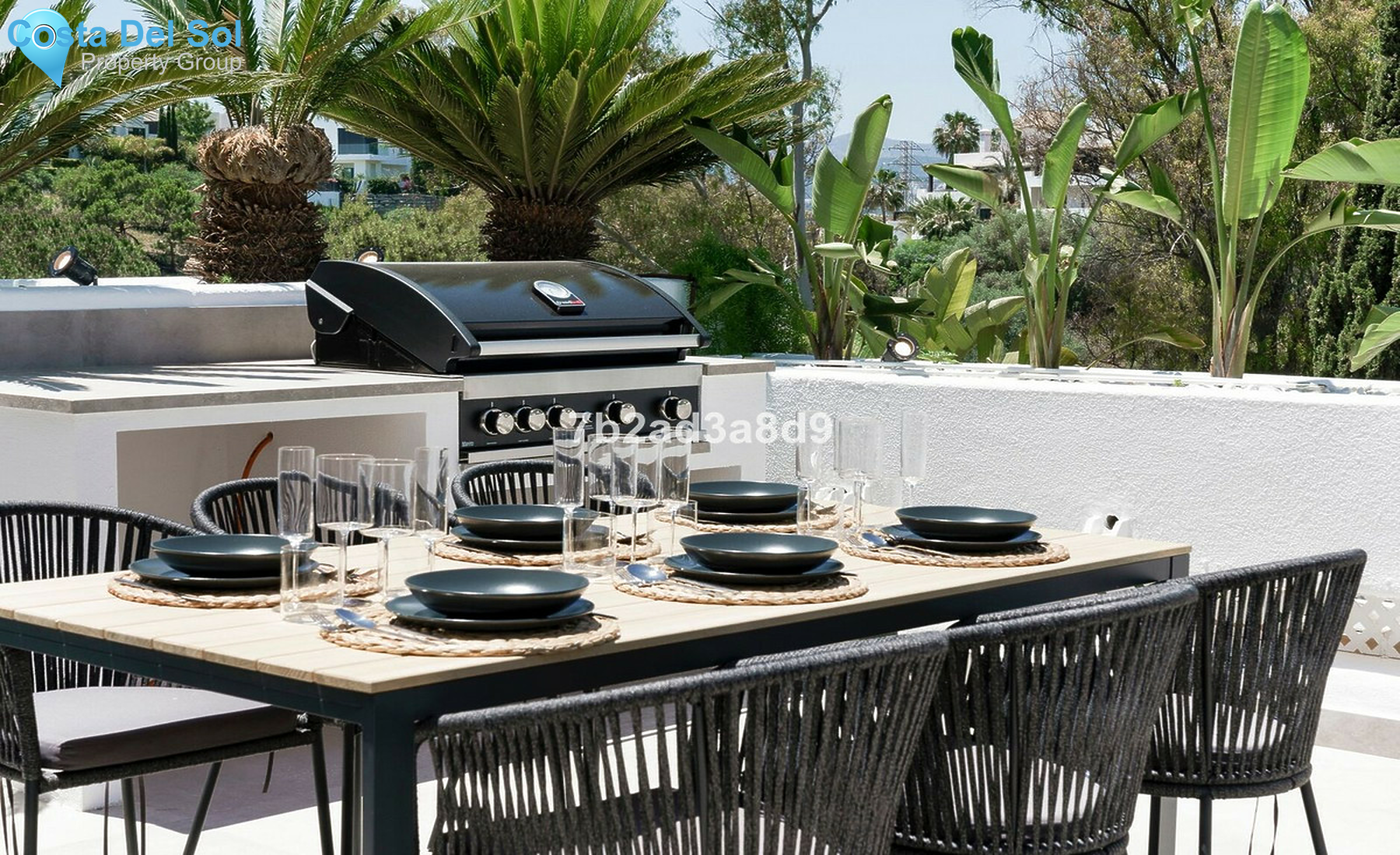 Penthouse in The Golden Mile-1509136