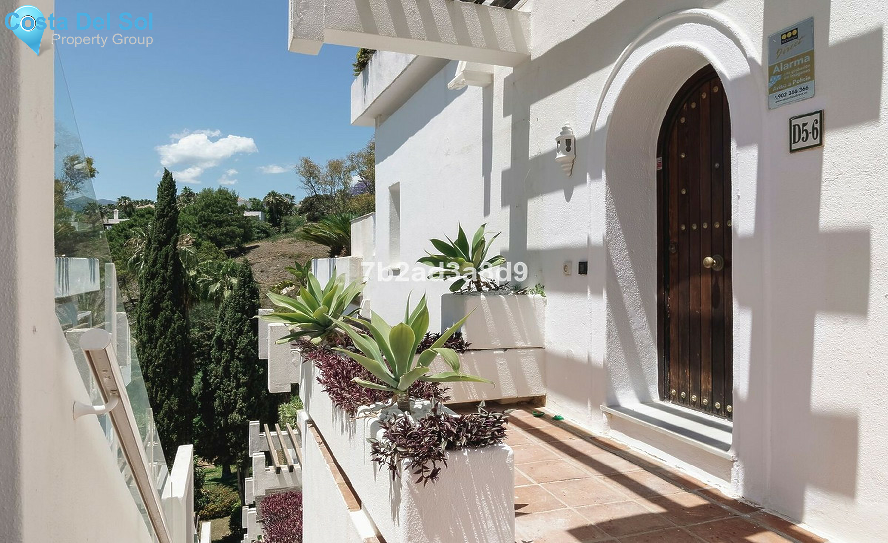 Penthouse in The Golden Mile-1509140