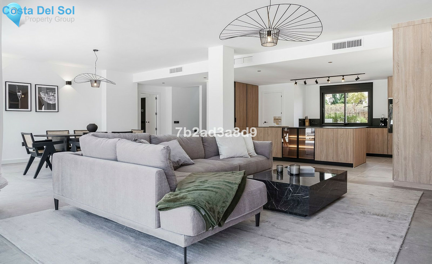 Penthouse in The Golden Mile-1509129