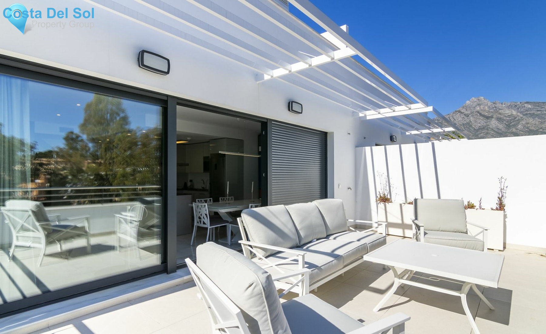 Penthouse in The Golden Mile-1149809