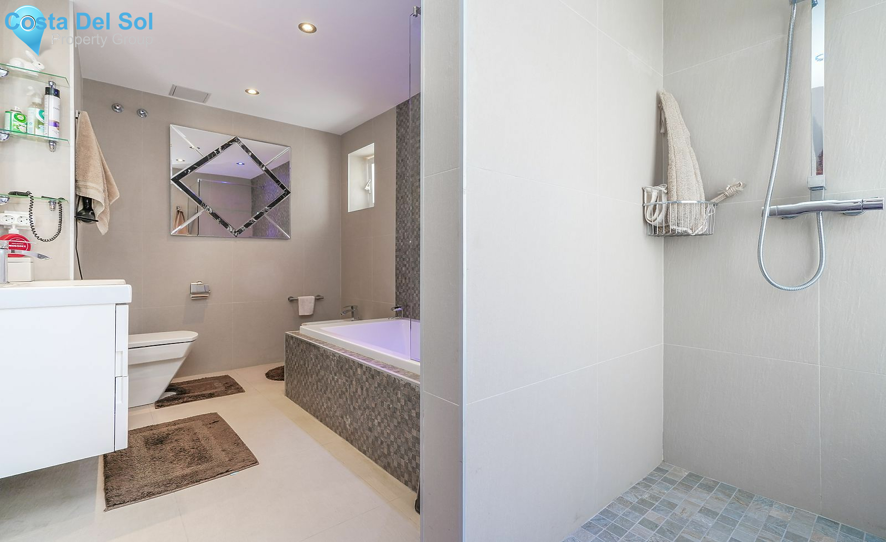 Penthouse in The Golden Mile-1168774