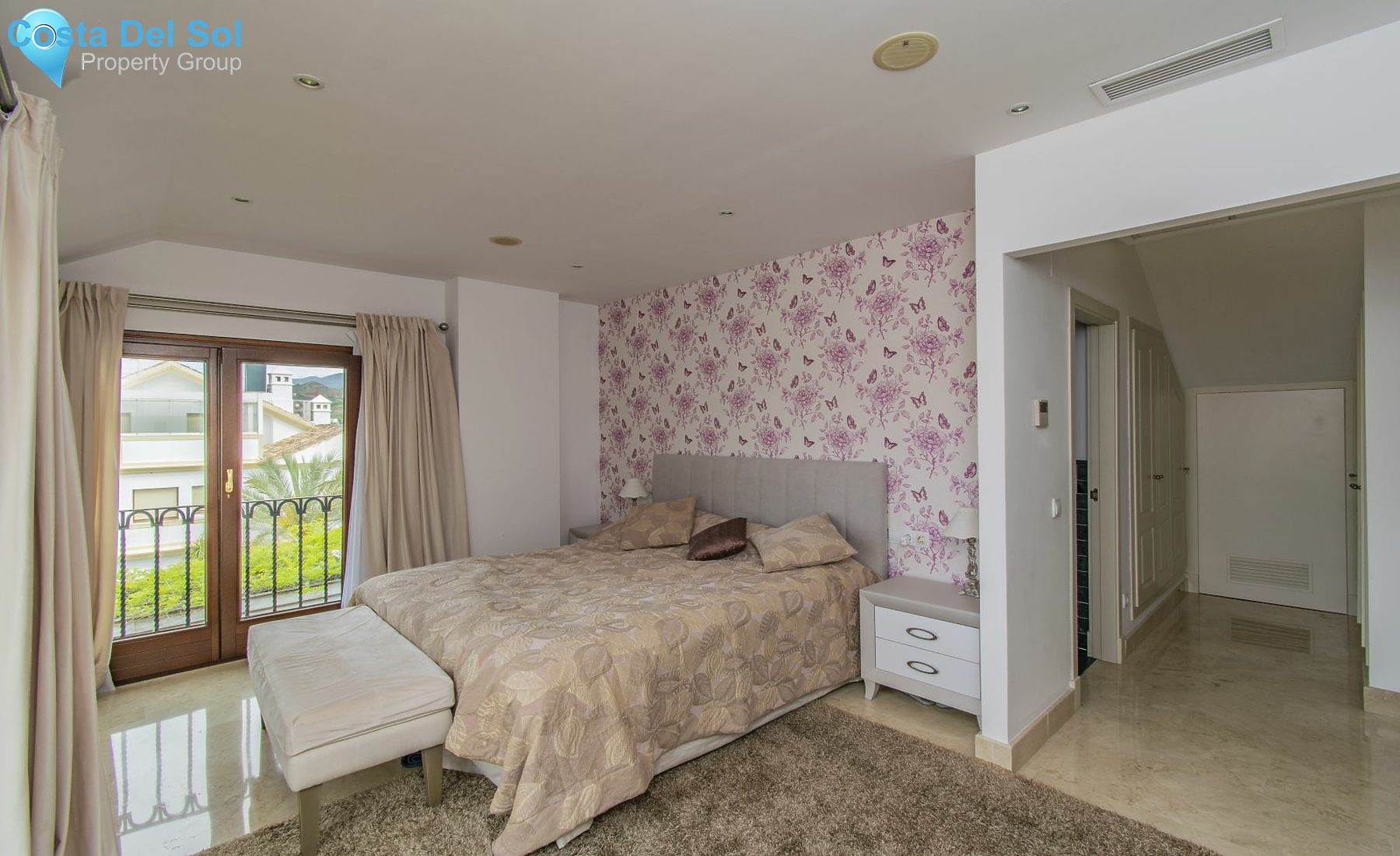 Penthouse in The Golden Mile-1186739