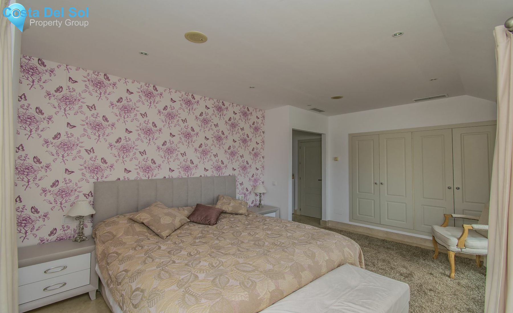 Penthouse in The Golden Mile-1186744