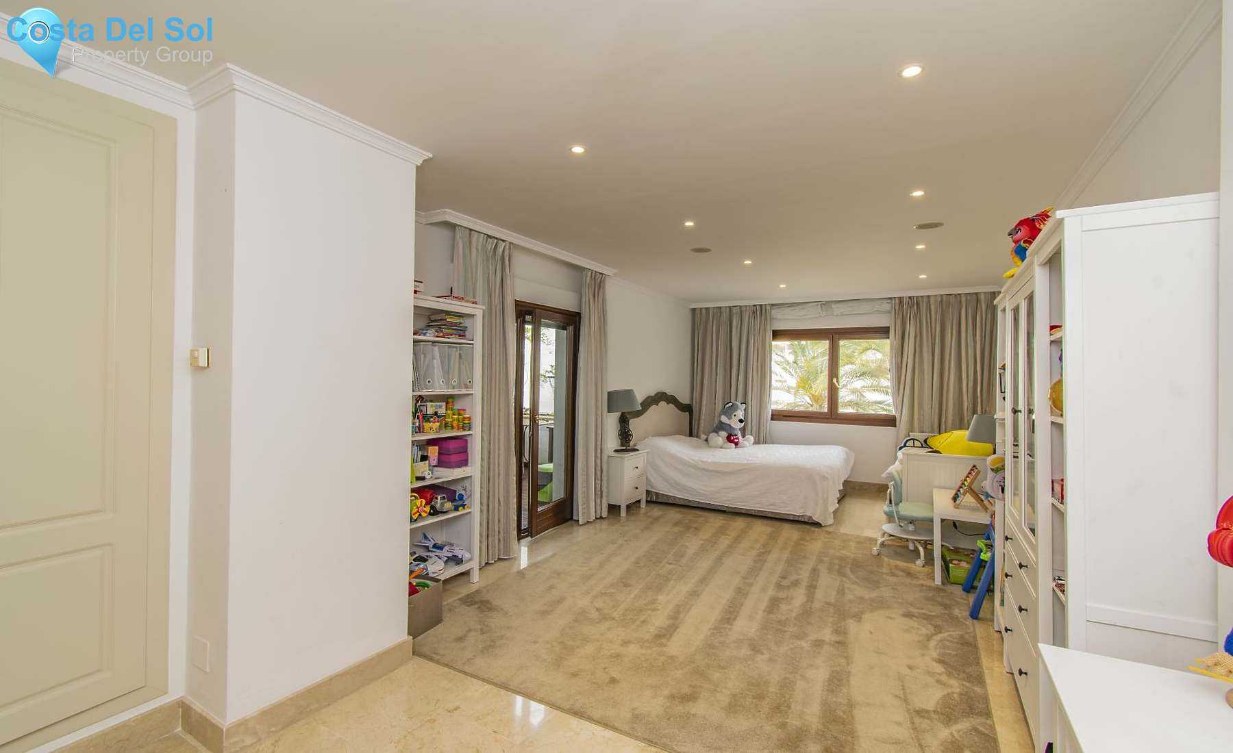 Penthouse in The Golden Mile-1186745