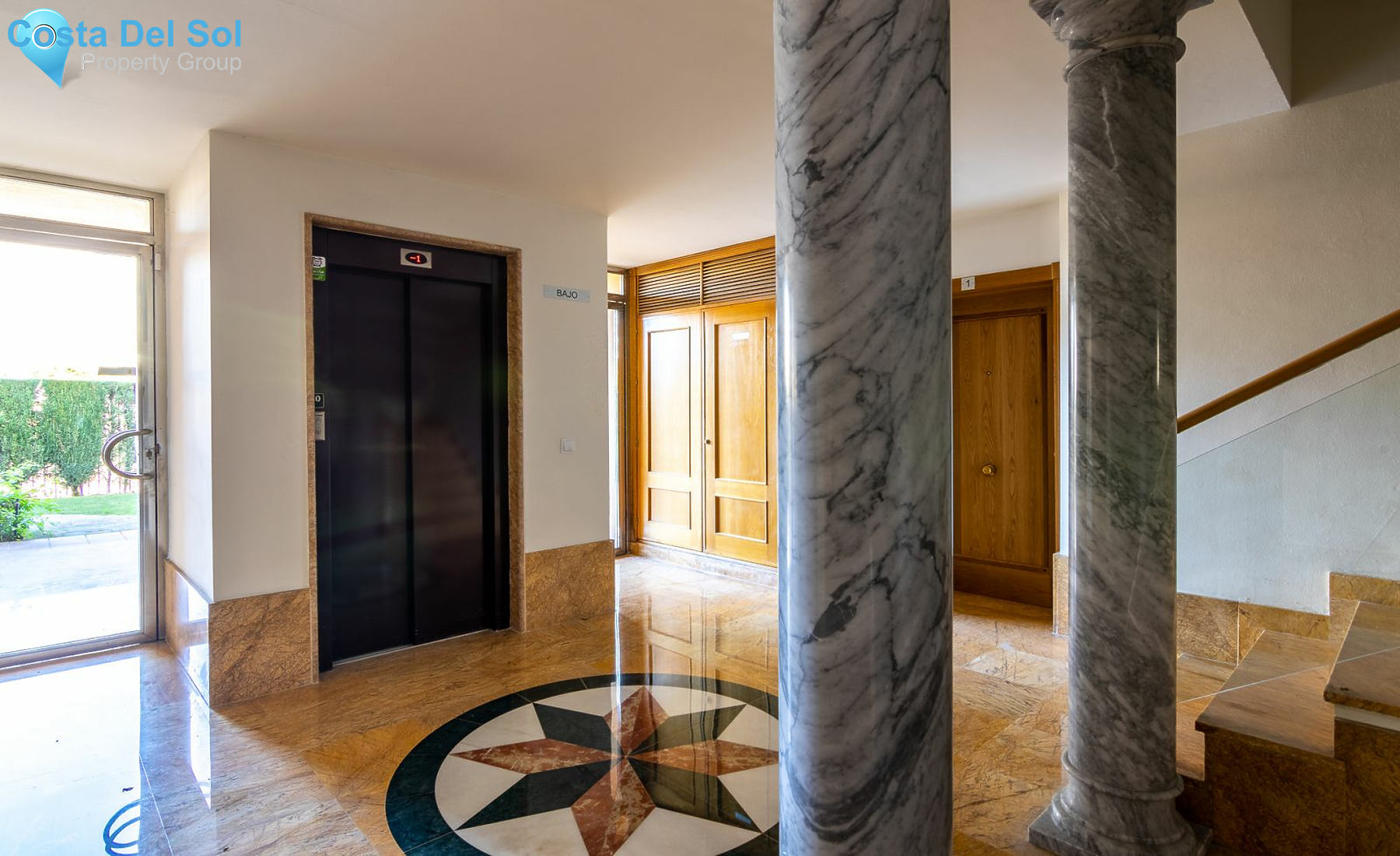 Penthouse in The Golden Mile-1210535