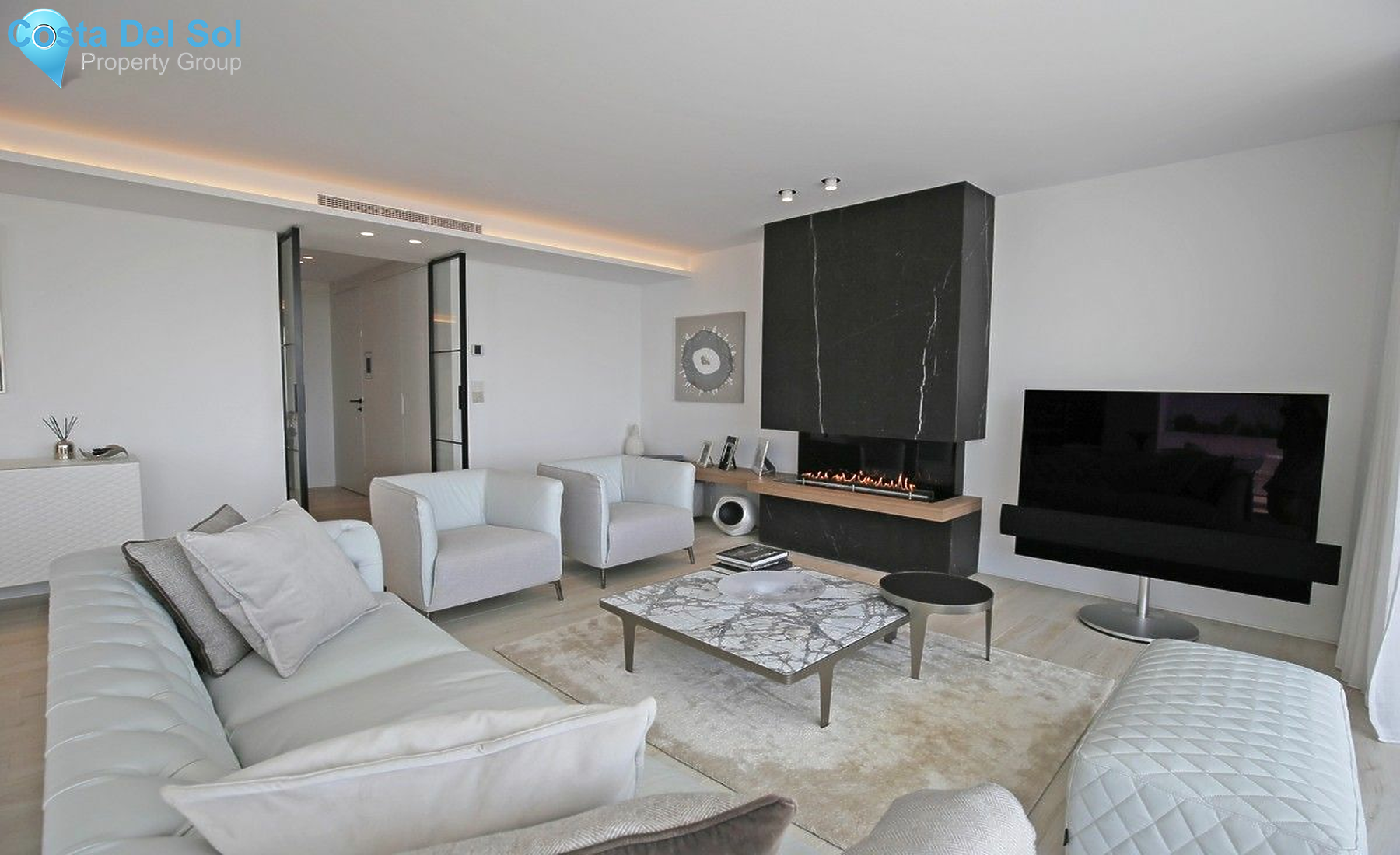 Penthouse in The Golden Mile-1215938