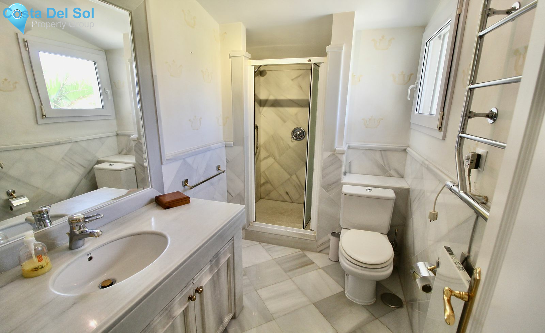 Penthouse in The Golden Mile-1444961