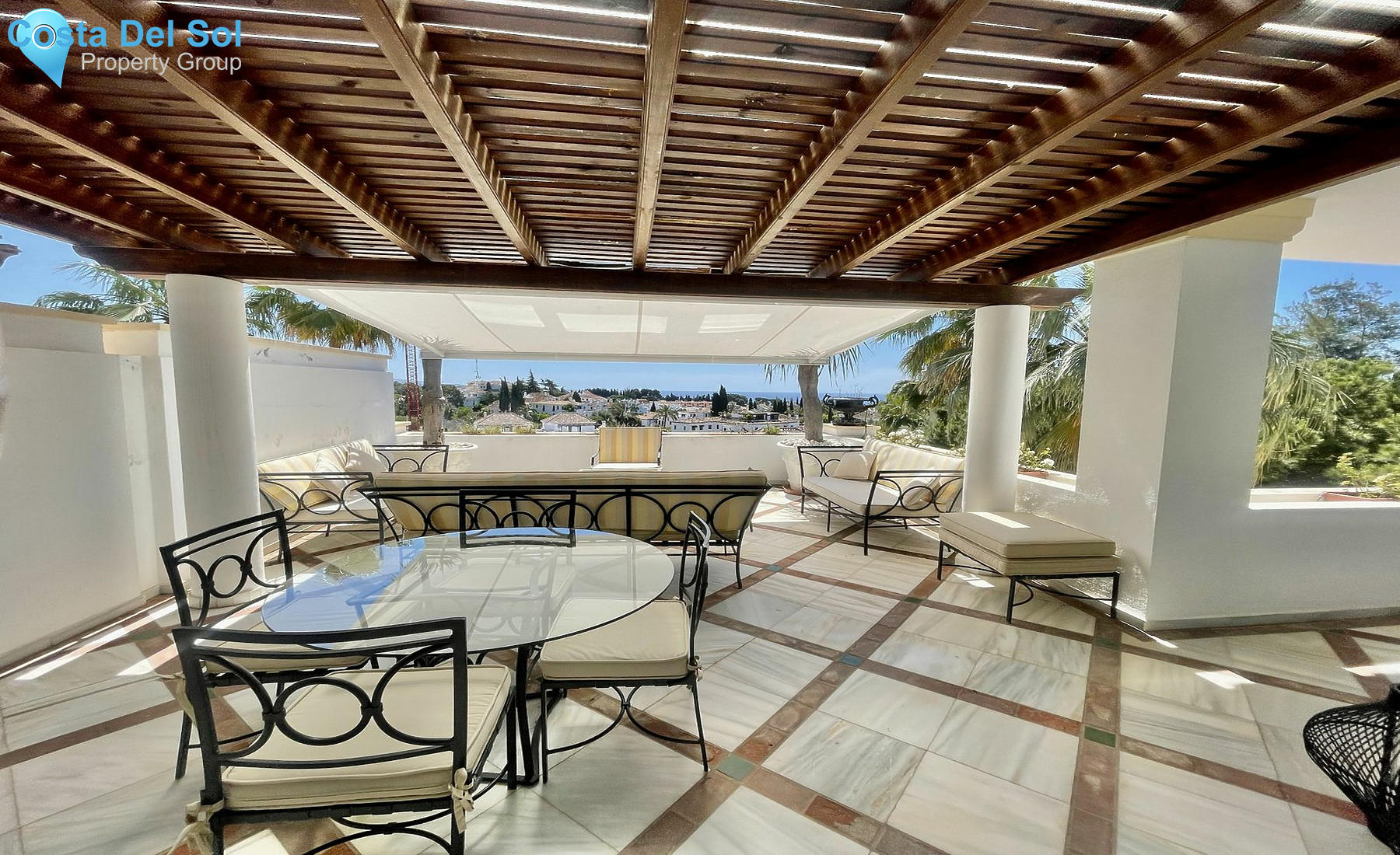 Penthouse in The Golden Mile-1444949