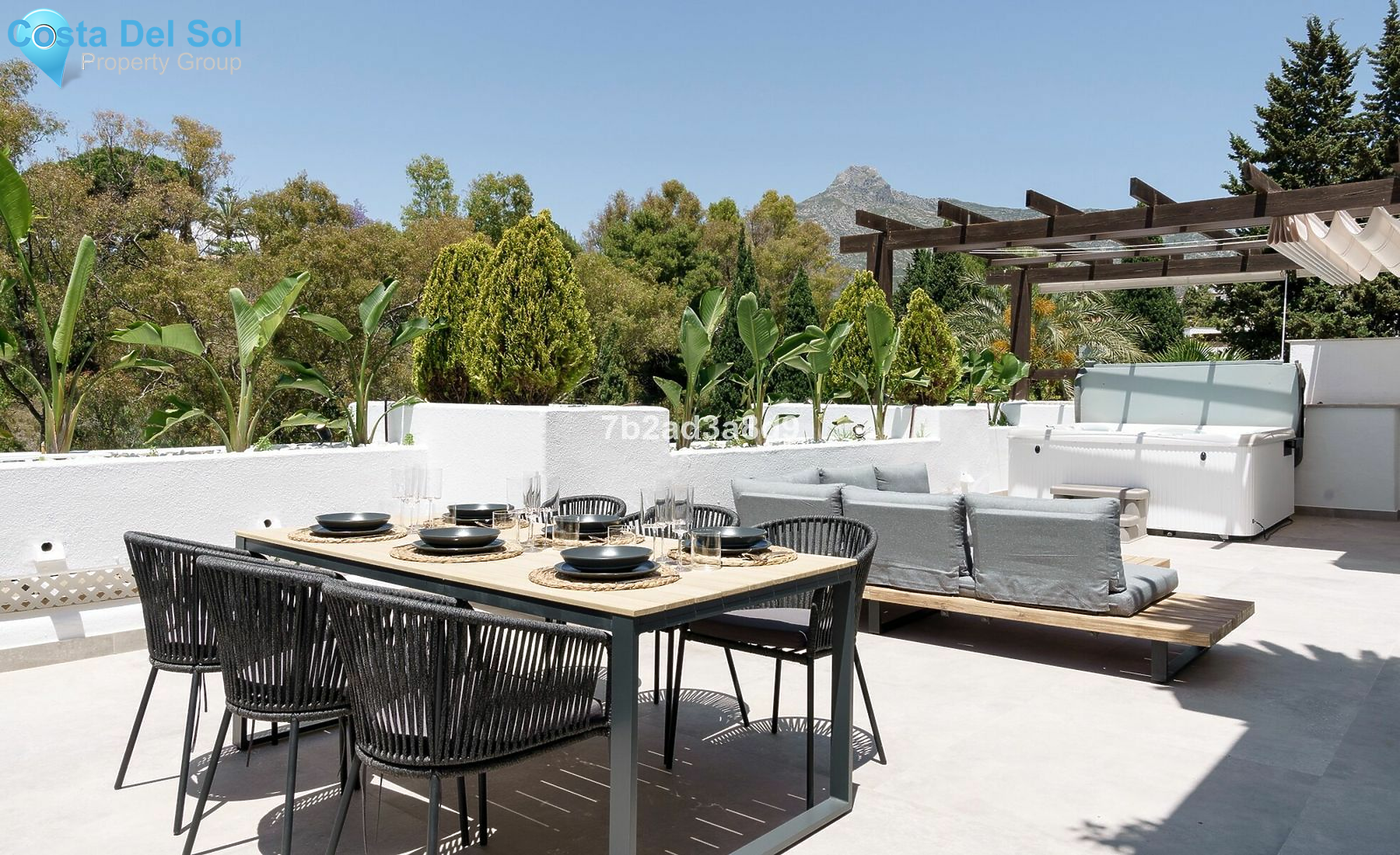 Penthouse in The Golden Mile-1466665